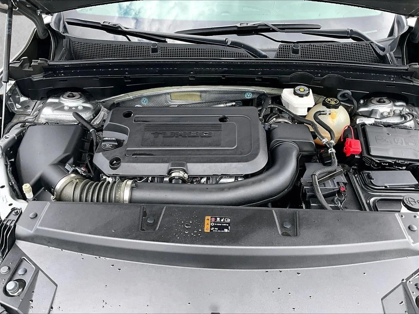 2023 Buick Envision Essence photo 11