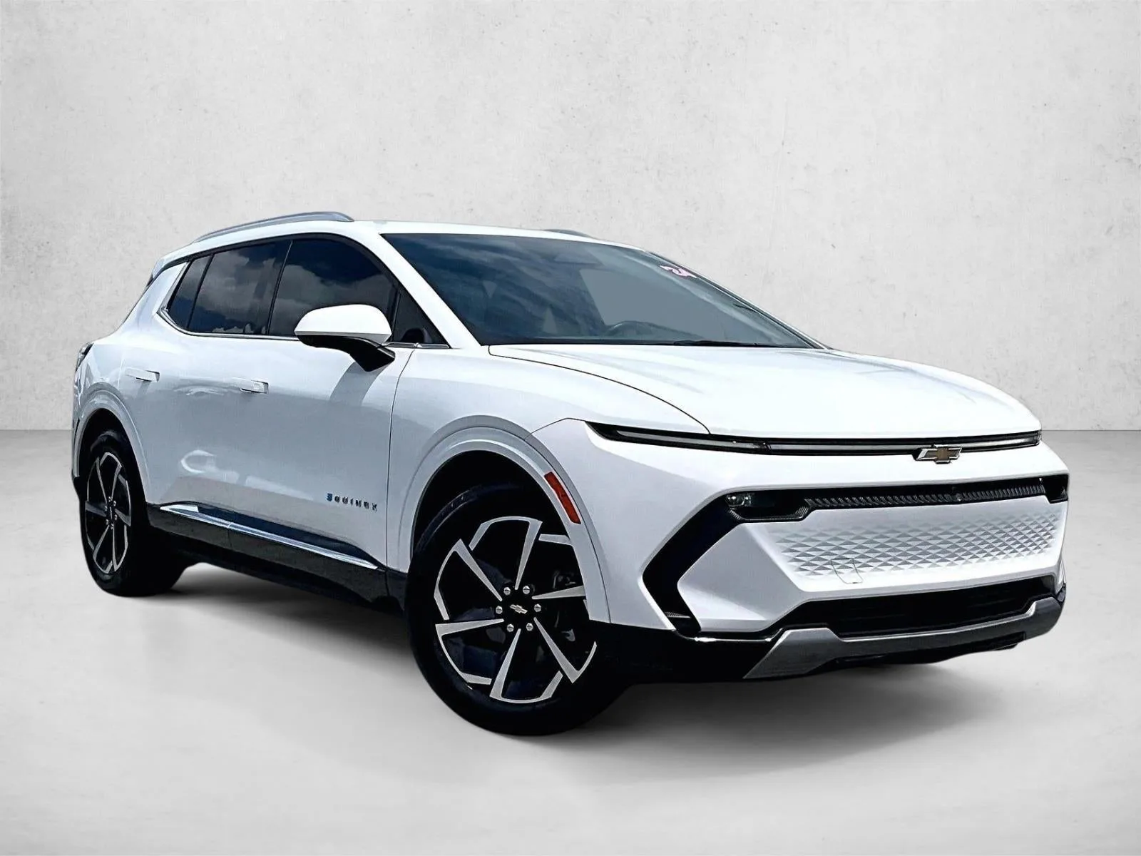 2024 Chevrolet Blazer EV LT photo 12
