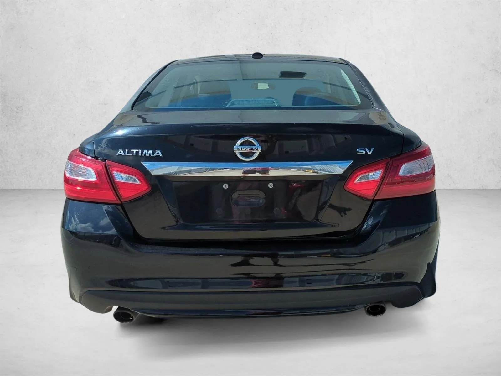 2017 Nissan Altima 2.5 SV Sedan photo 6