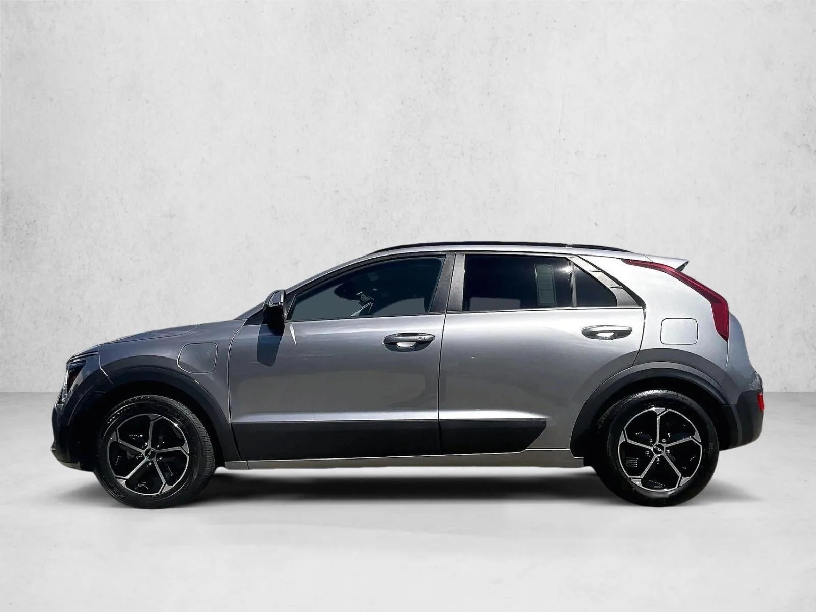 2023 Kia Niro Plug-In Hybrid EX photo 6