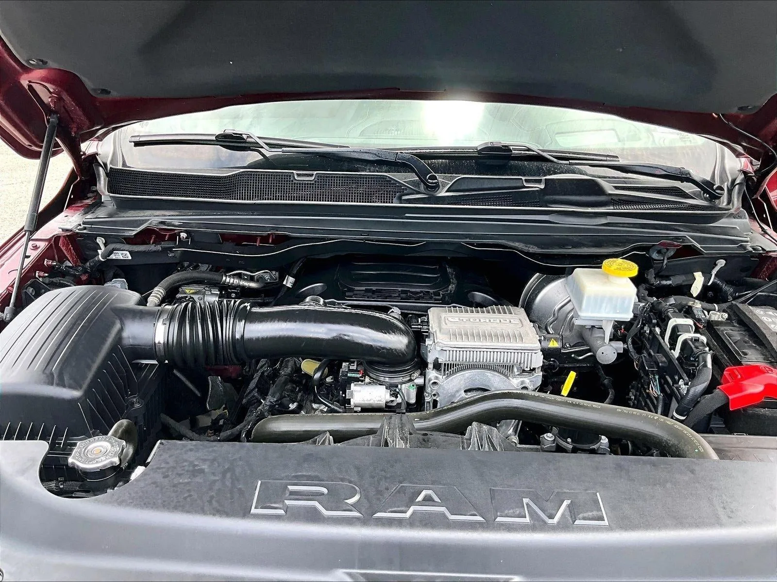 2024 RAM 1500 Limited Crew Cab 4x4 5'7" Box photo 11