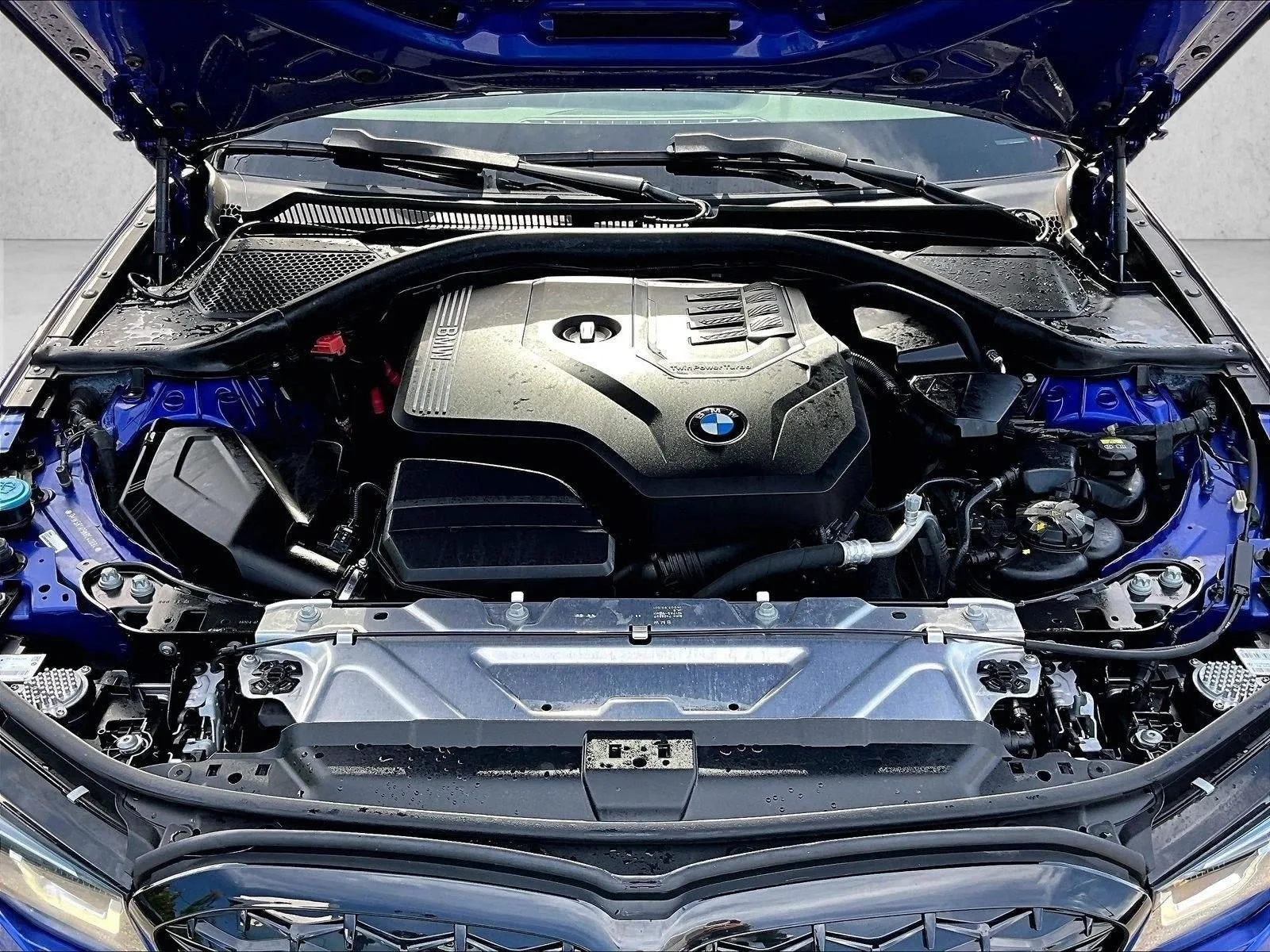 2022 BMW 330i 330i photo 11