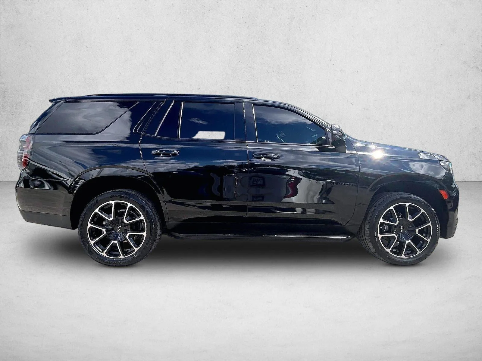 2023 Chevrolet Tahoe RST photo 5