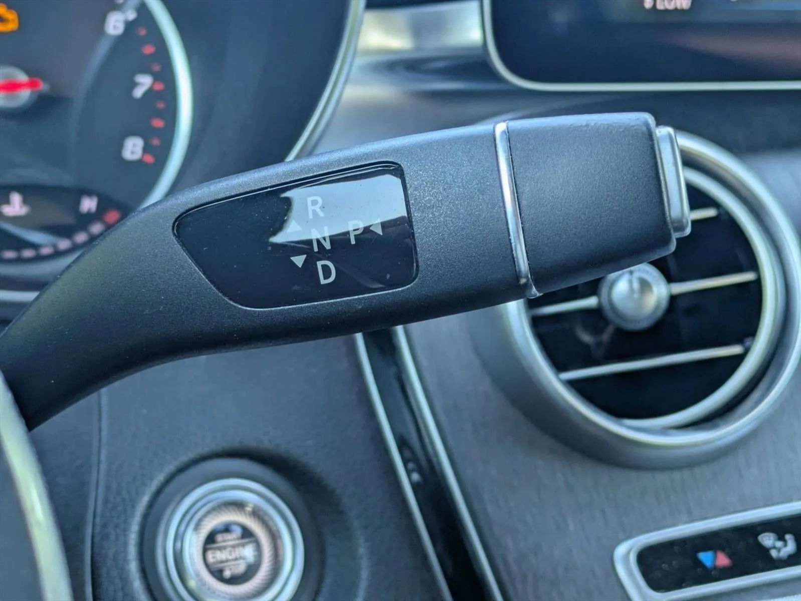 2020 Mercedes-Benz GLC GLC 300 4MATIC® SUV photo 12