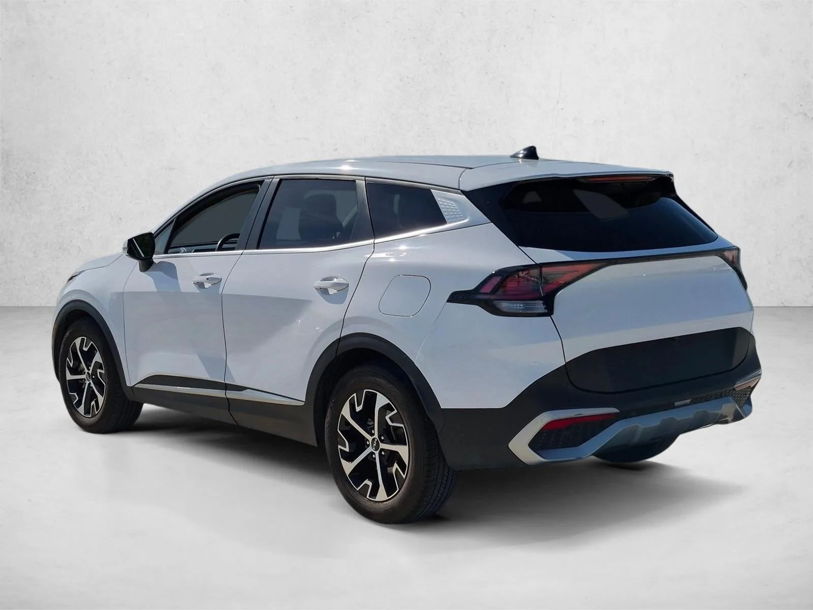 2023 Kia Sportage EX FWD photo 7