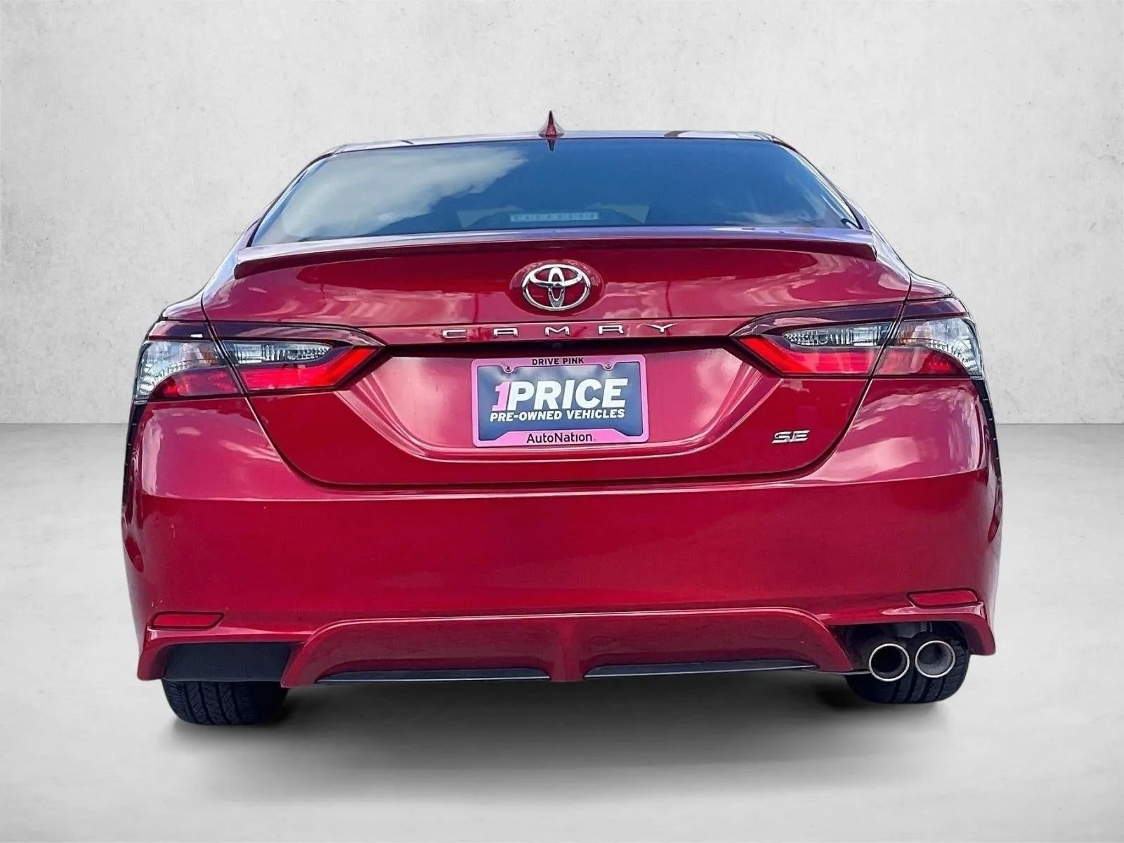 2022 Toyota Camry SE photo 3