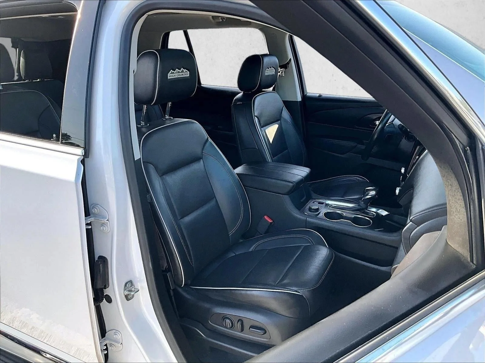 2021 Chevrolet Traverse High Country photo 9
