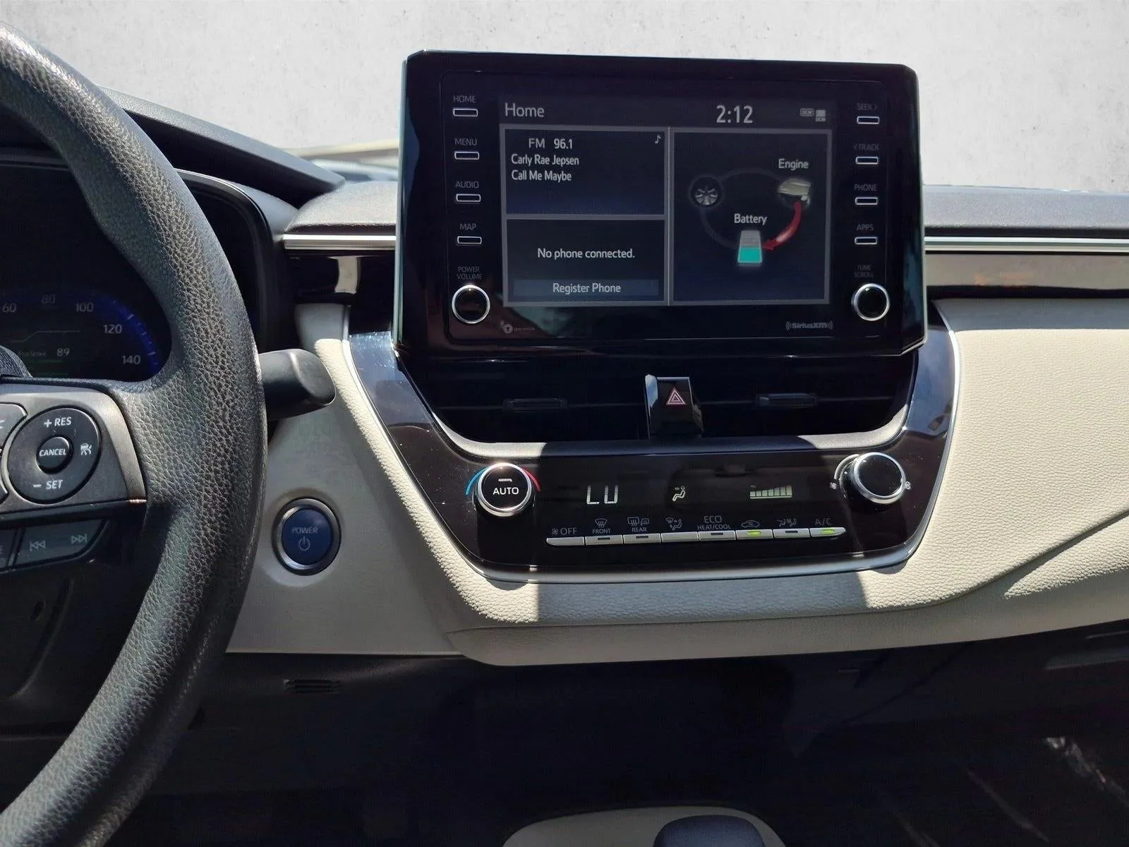 2021 Toyota Corolla Hybrid LE CVT (Natl) photo 11