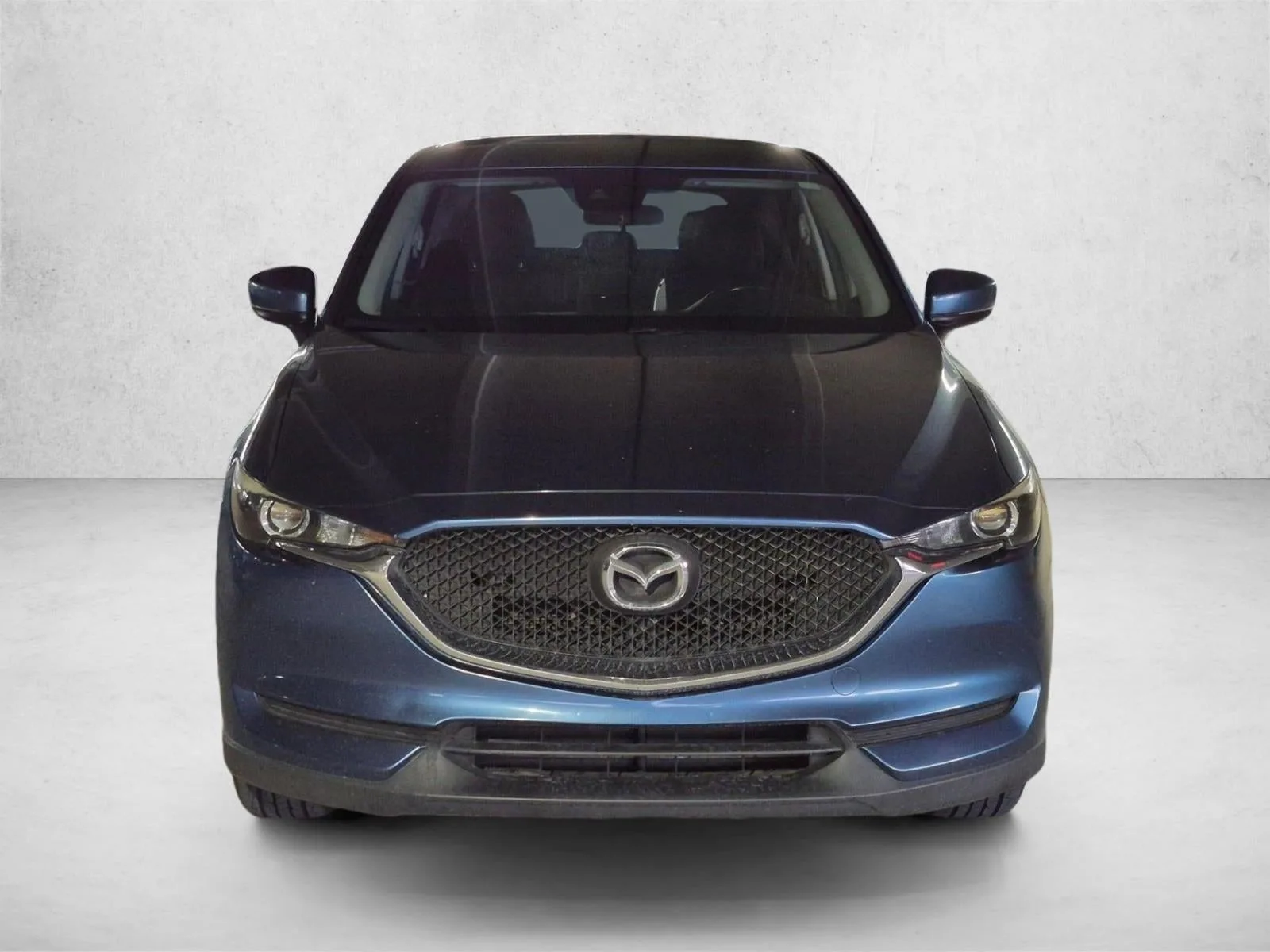 2018 Mazda CX-5 Sport photo 2