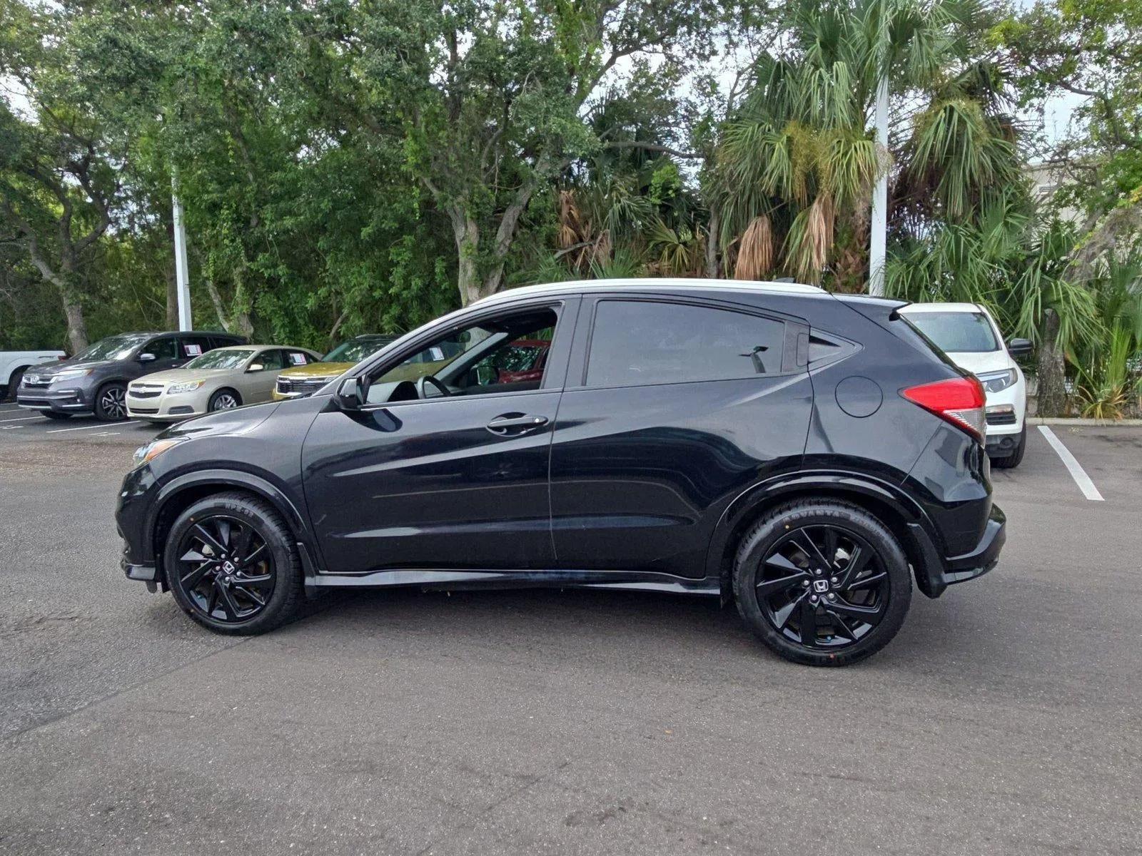 2021 Honda HR-V Sport 2WD CVT photo 9