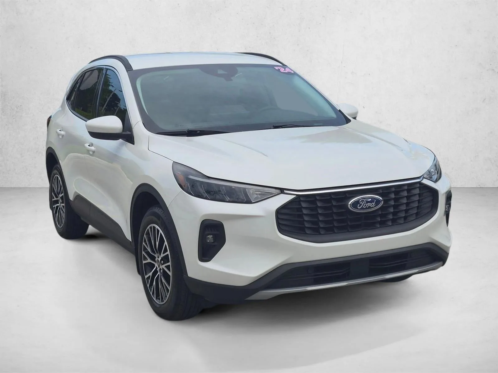 2024 Ford Escape PHEV FWD photo 3
