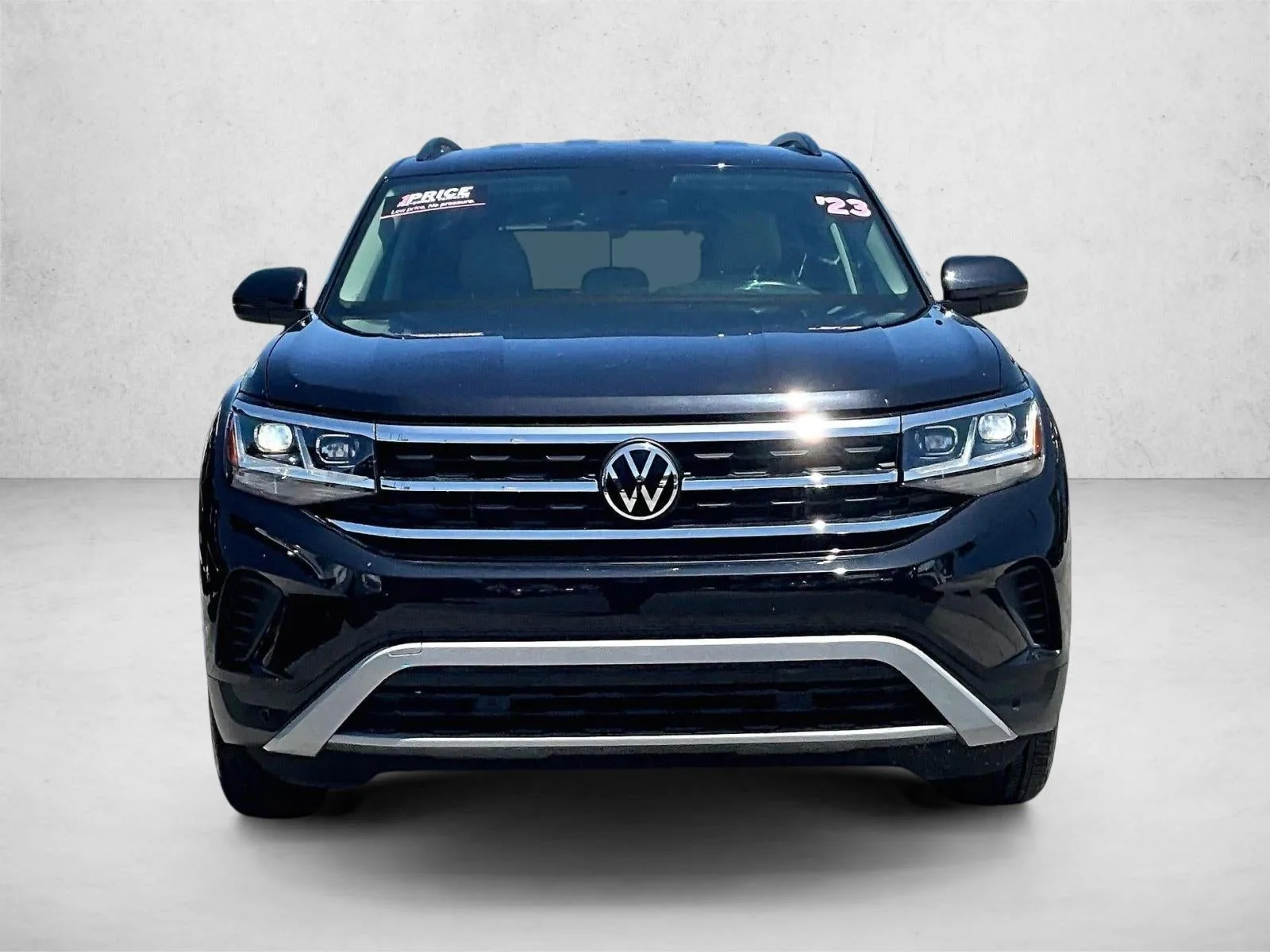 2023 Volkswagen Atlas 2.0T SE w/Technology photo 3