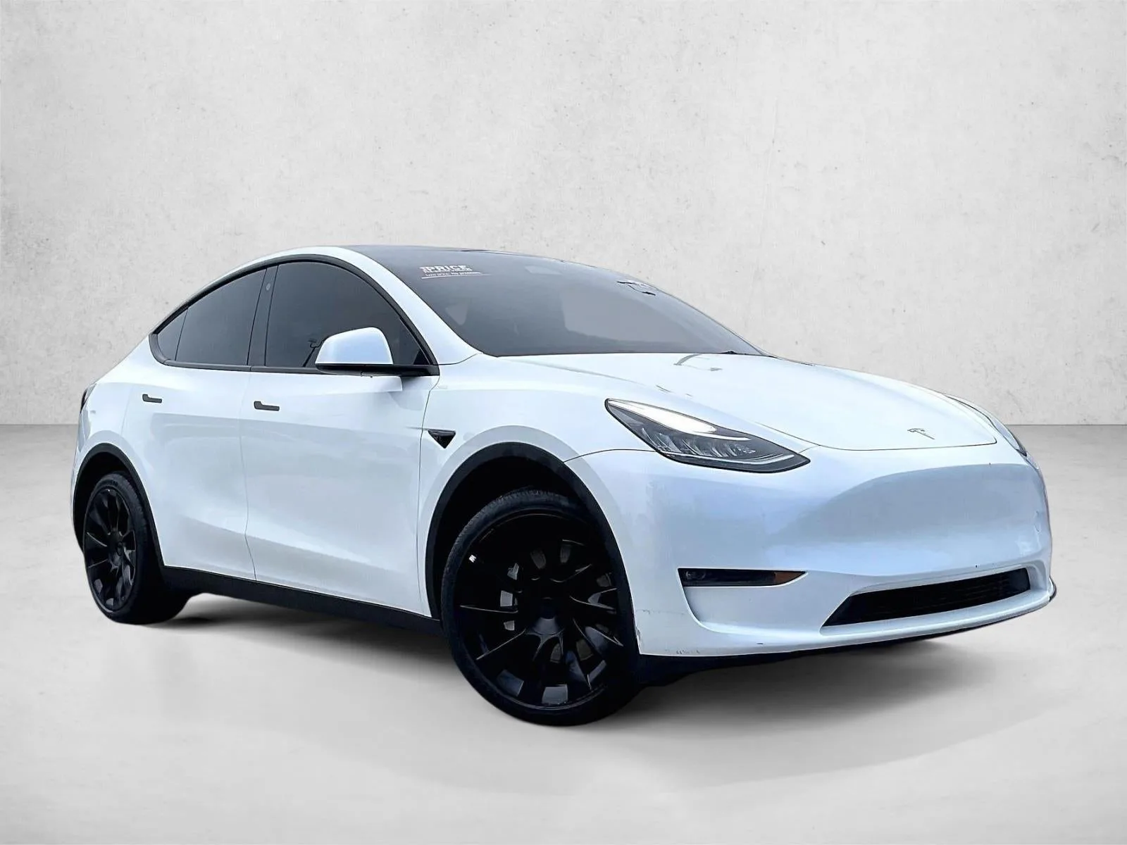 2023 Tesla Model Y Long Range photo 9
