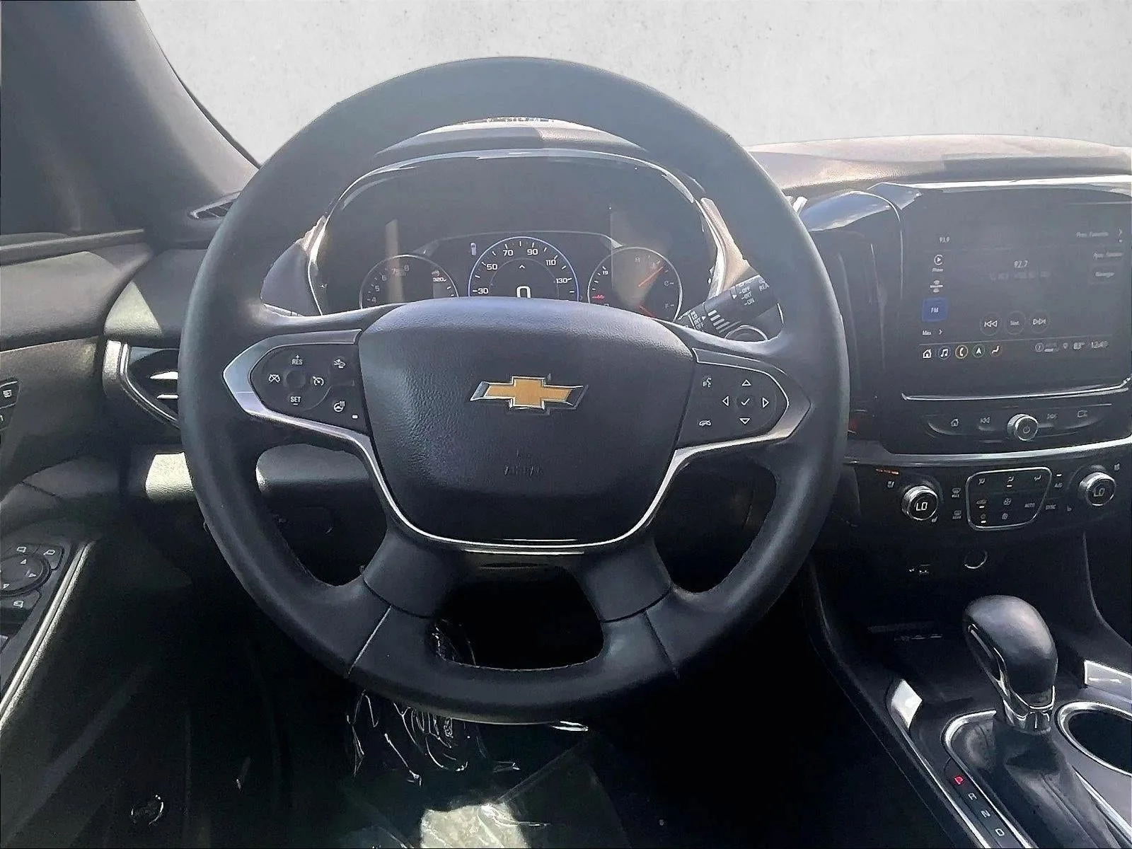 2023 Chevrolet Traverse Premier photo 7