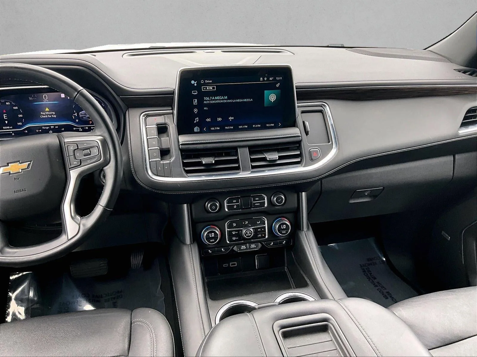 2023 Chevrolet Suburban LT photo 8