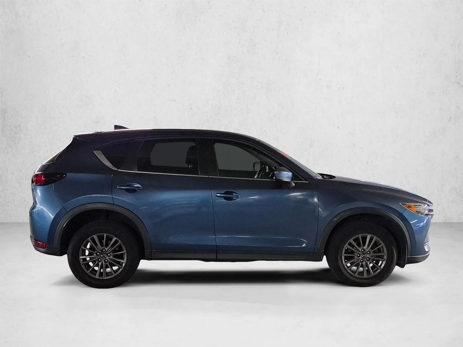2018 Mazda CX-5 Sport photo 4
