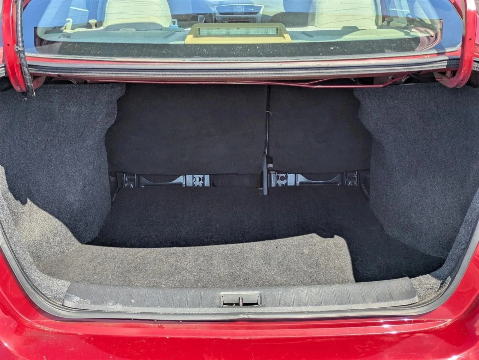 2013 Nissan Sentra 4dr Sdn I4 CVT S photo 6