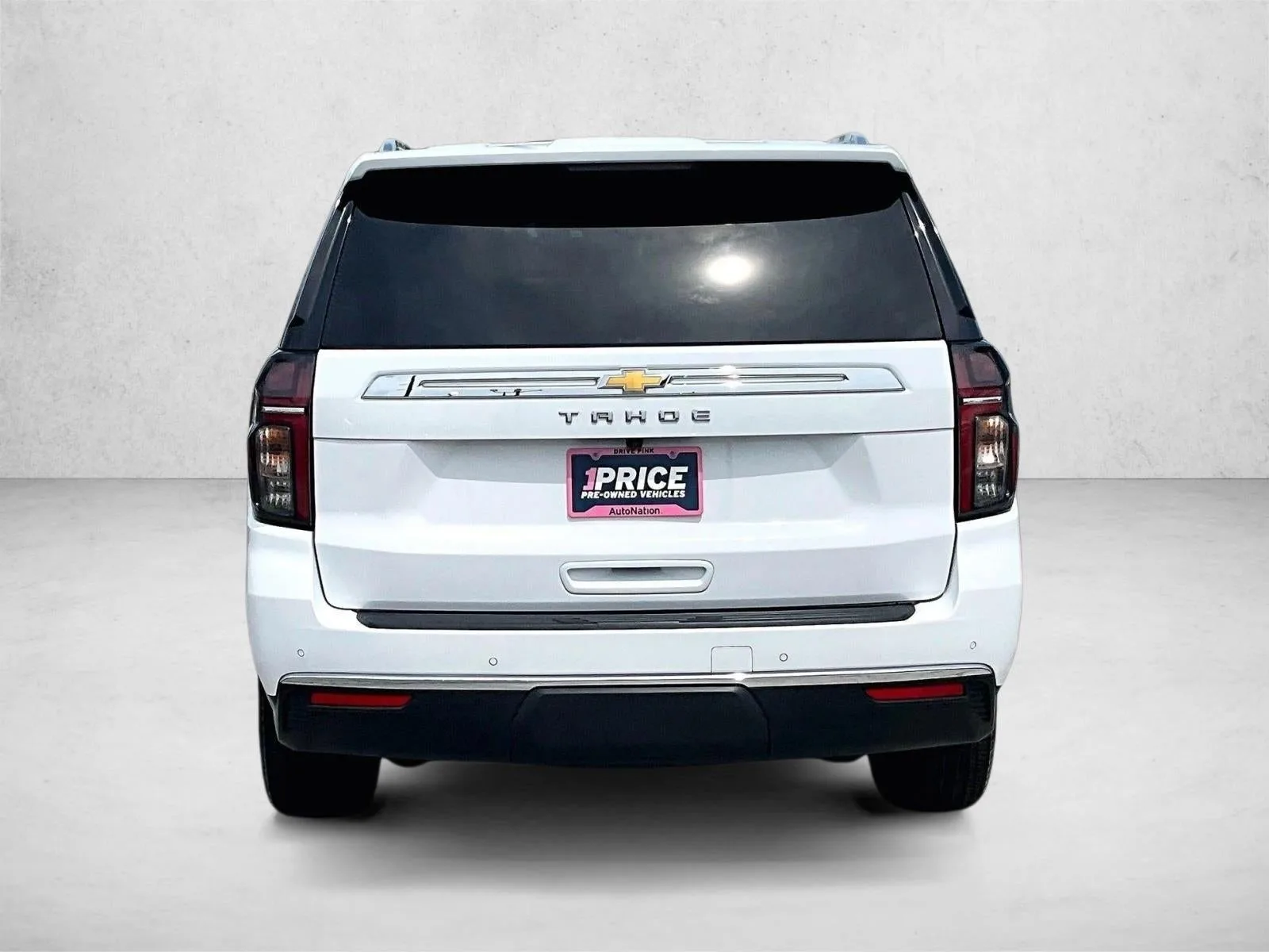 2024 Chevrolet Tahoe LS photo 4