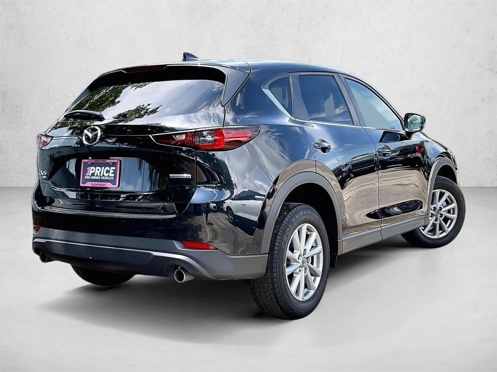 2023 Mazda CX-5 2.5 S Preferred Package photo 2