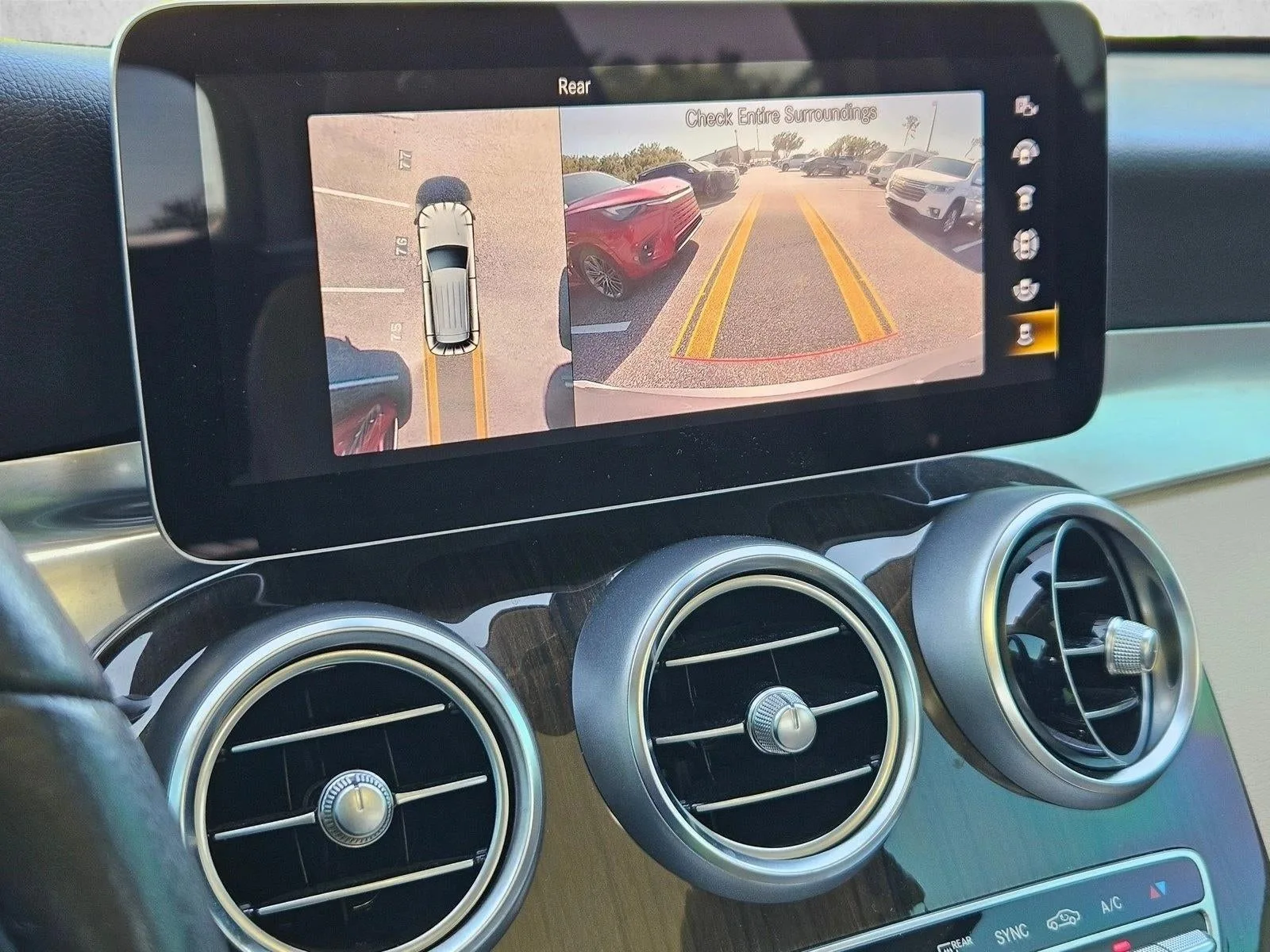 2021 Mercedes-Benz GLC GLC 300 SUV photo 9