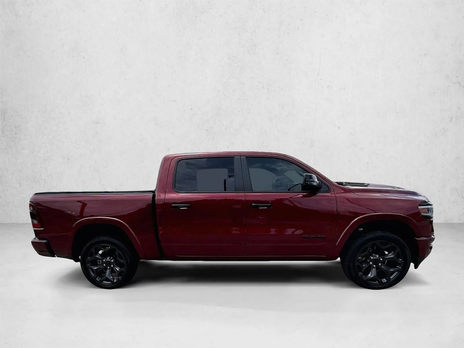 2024 RAM 1500 Limited Crew Cab 4x4 5'7" Box photo 5