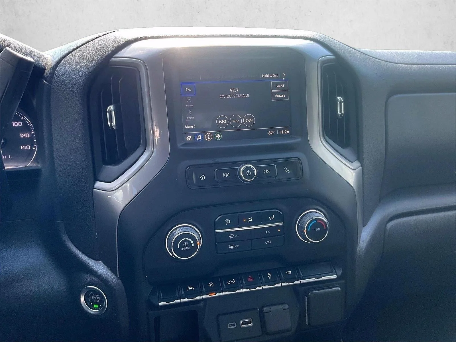 2022 Chevrolet Silverado 1500 Custom photo 6