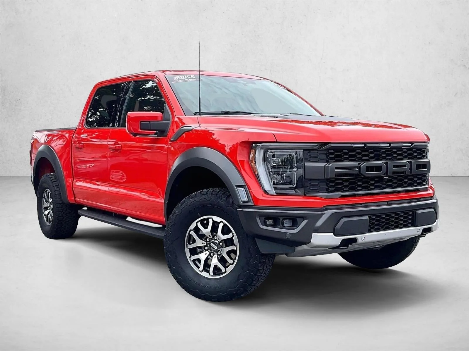 2023 Ford F-150 Raptor photo 12