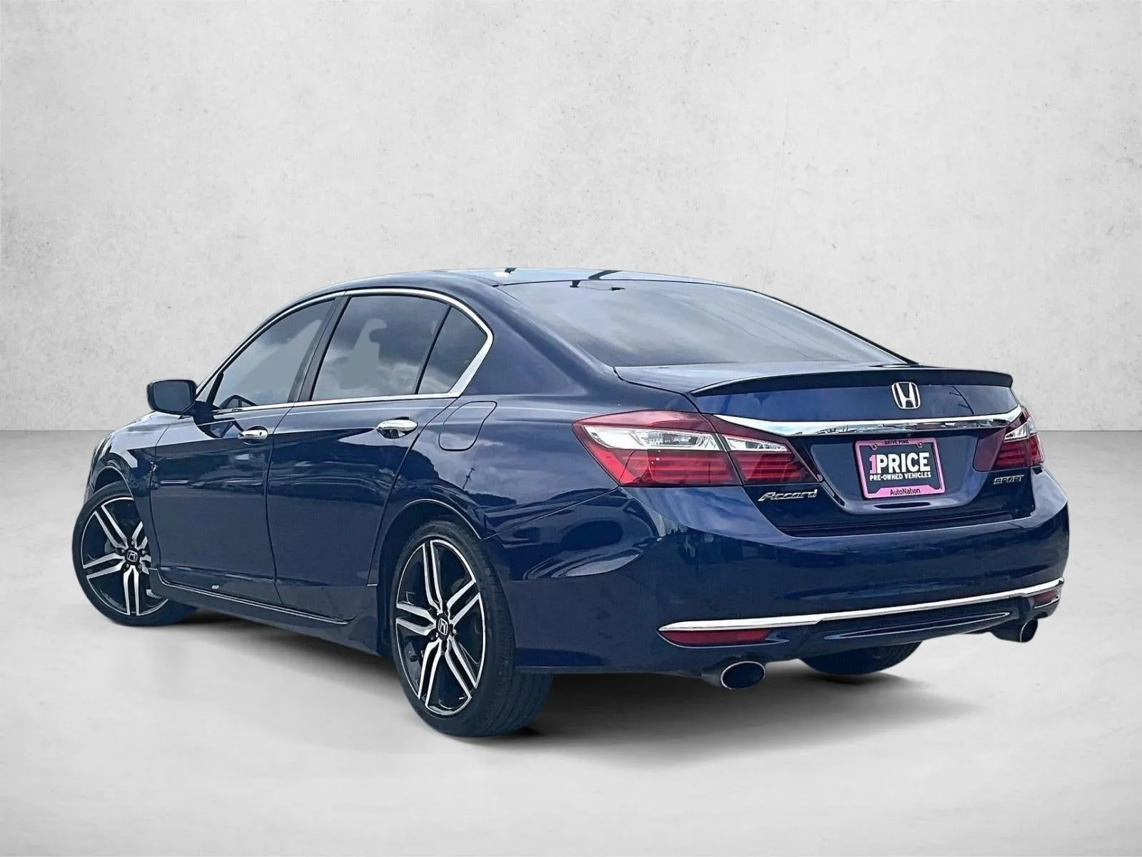 2017 Honda Accord Sport photo 12