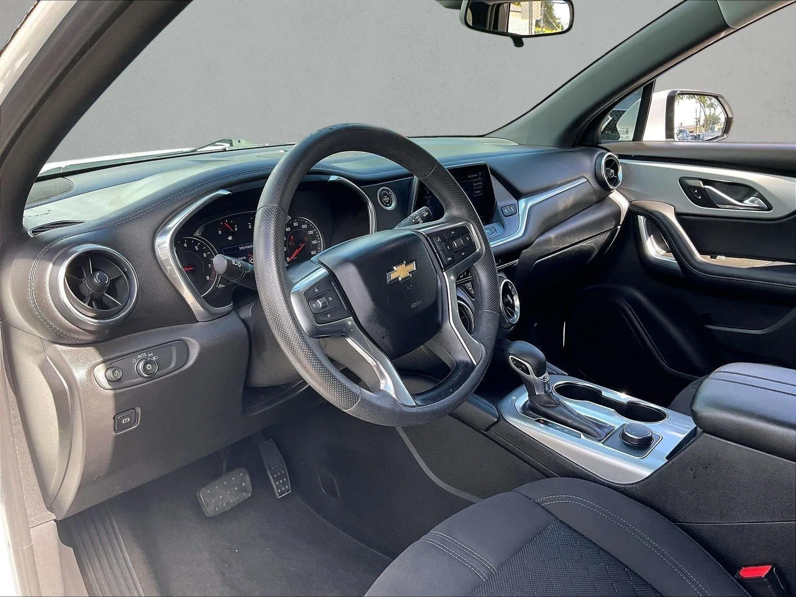 2021 Chevrolet Blazer LT photo 12