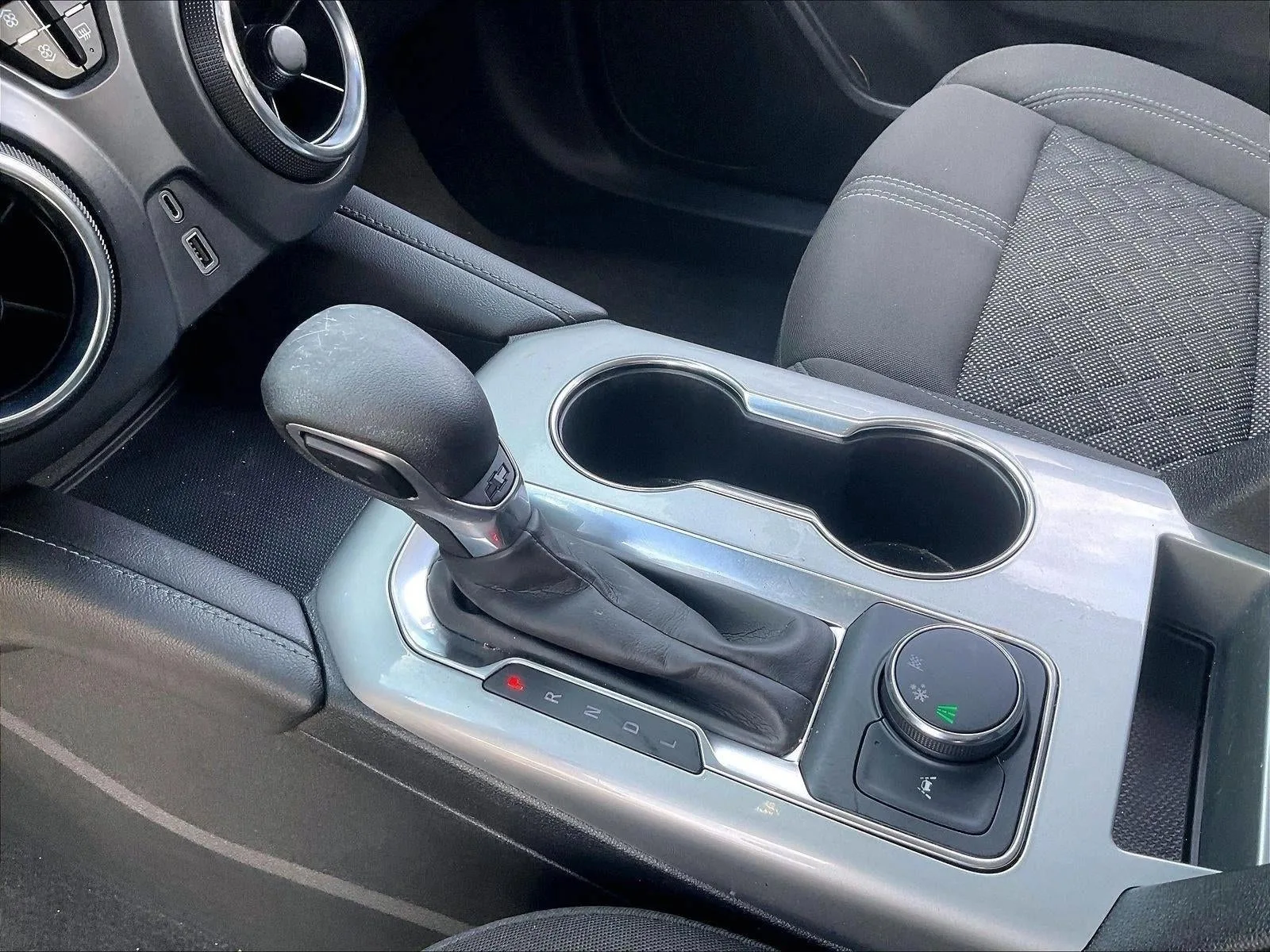 2022 Chevrolet Blazer LT photo 12