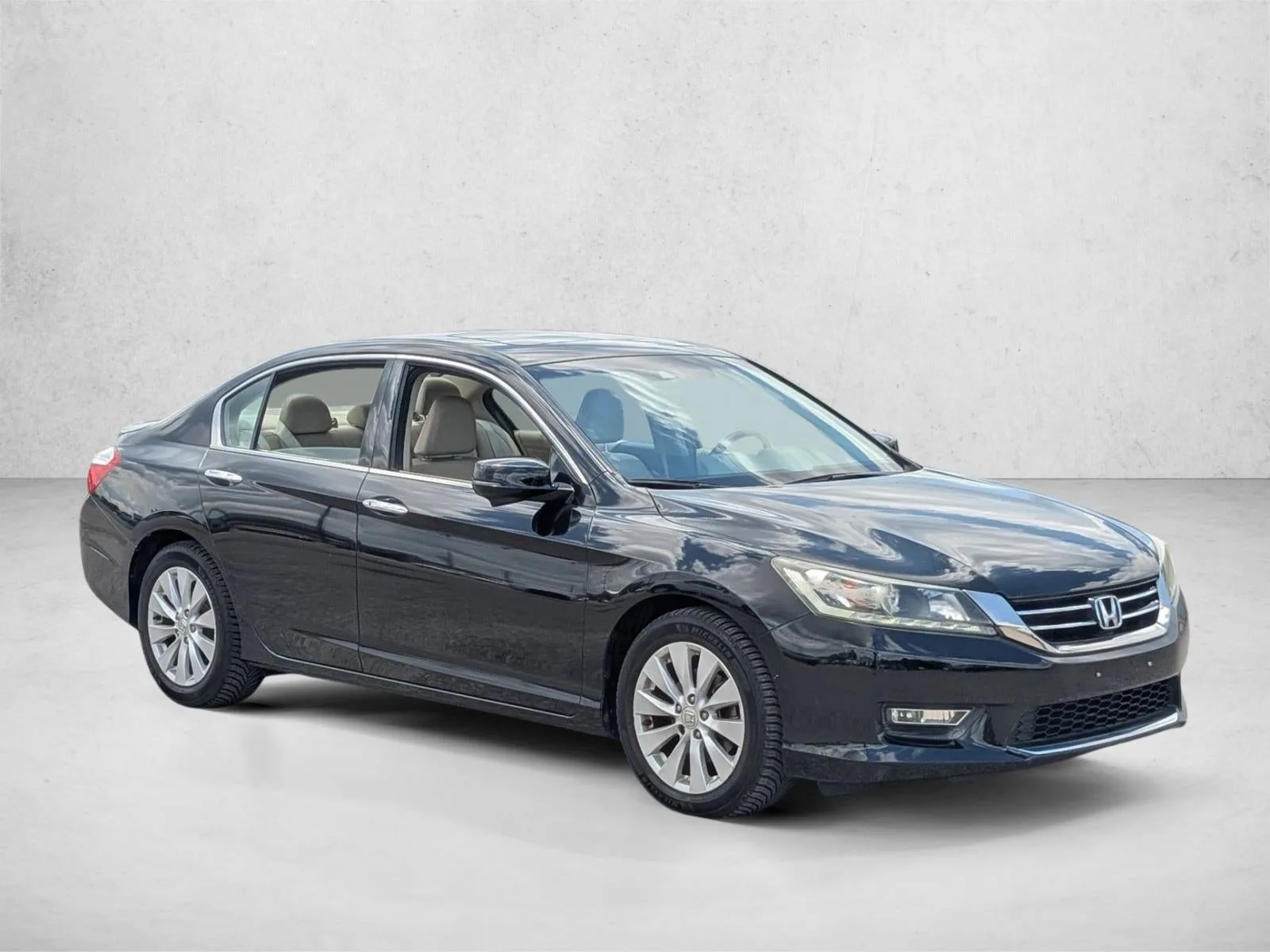 2013 Honda Accord Sedan EX-L V6 Automatic PZEV photo 3