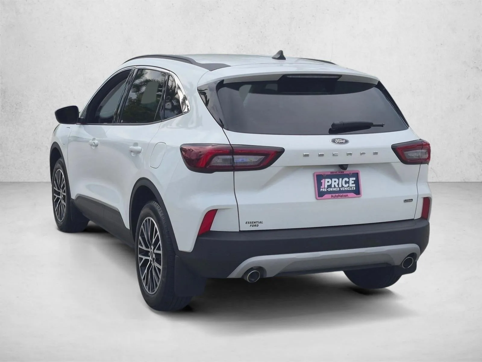 2024 Ford Escape PHEV FWD photo 8