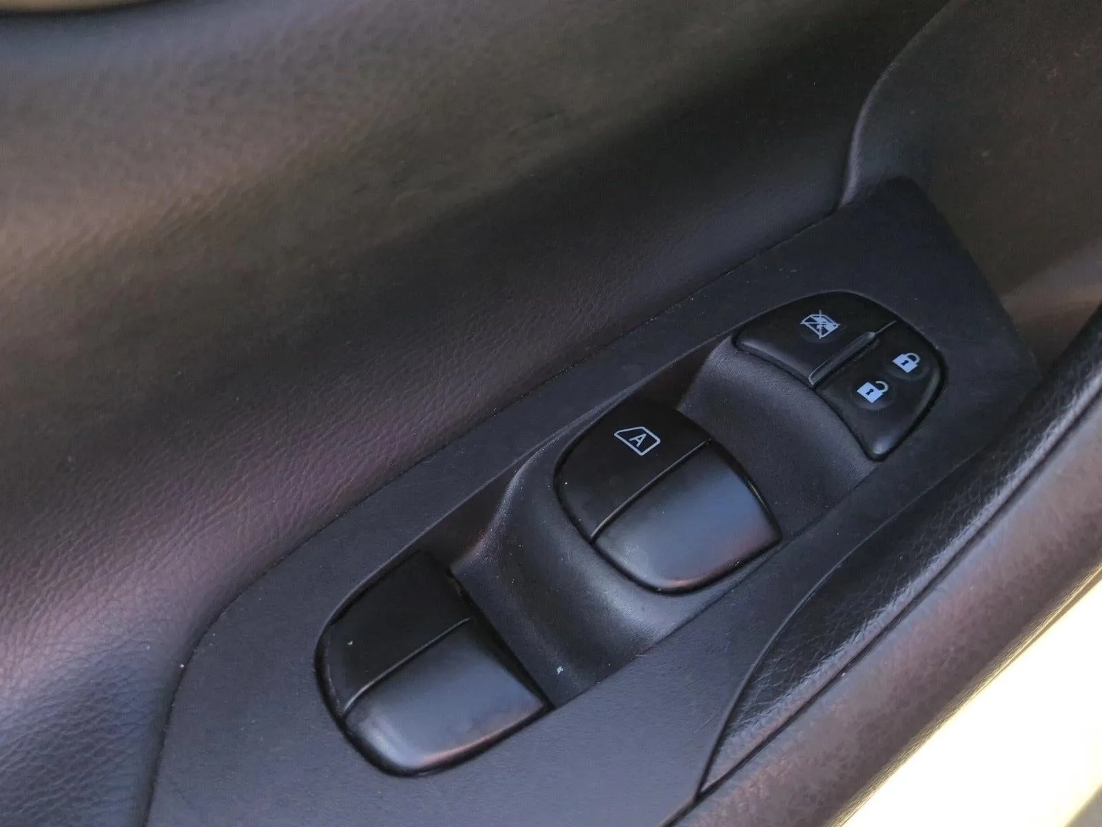 2017 Nissan Altima 2.5 SV Sedan photo 12