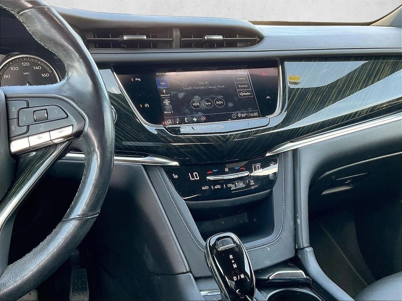 2020 Cadillac XT6 FWD 4dr Premium Luxury photo 8