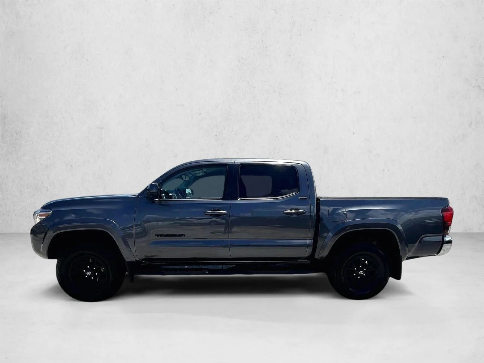 2021 Toyota Tacoma SR5 V6 photo 6