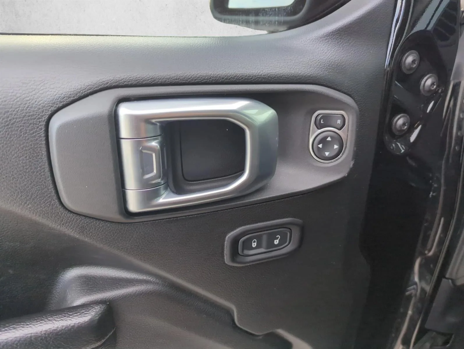 2022 Jeep Wrangler Unlimited Sport S 4x4 photo 10