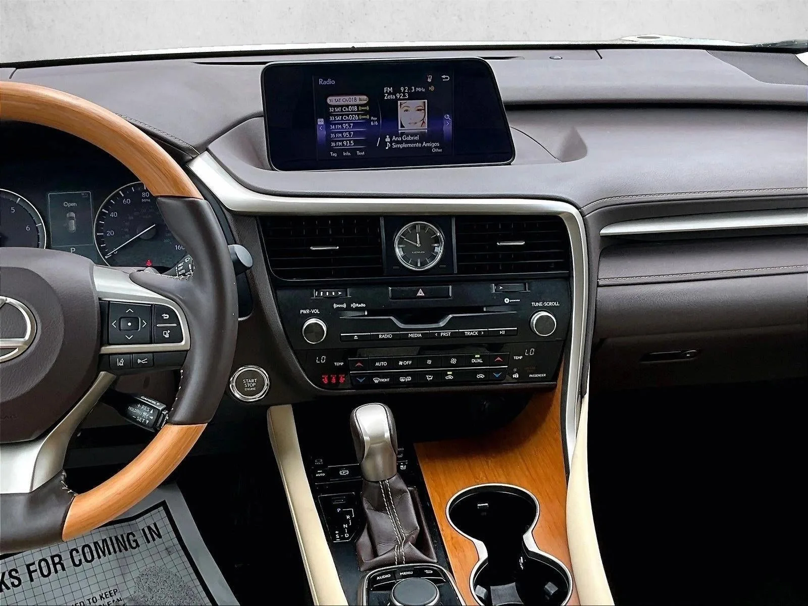 2019 Lexus RX 350 photo 8
