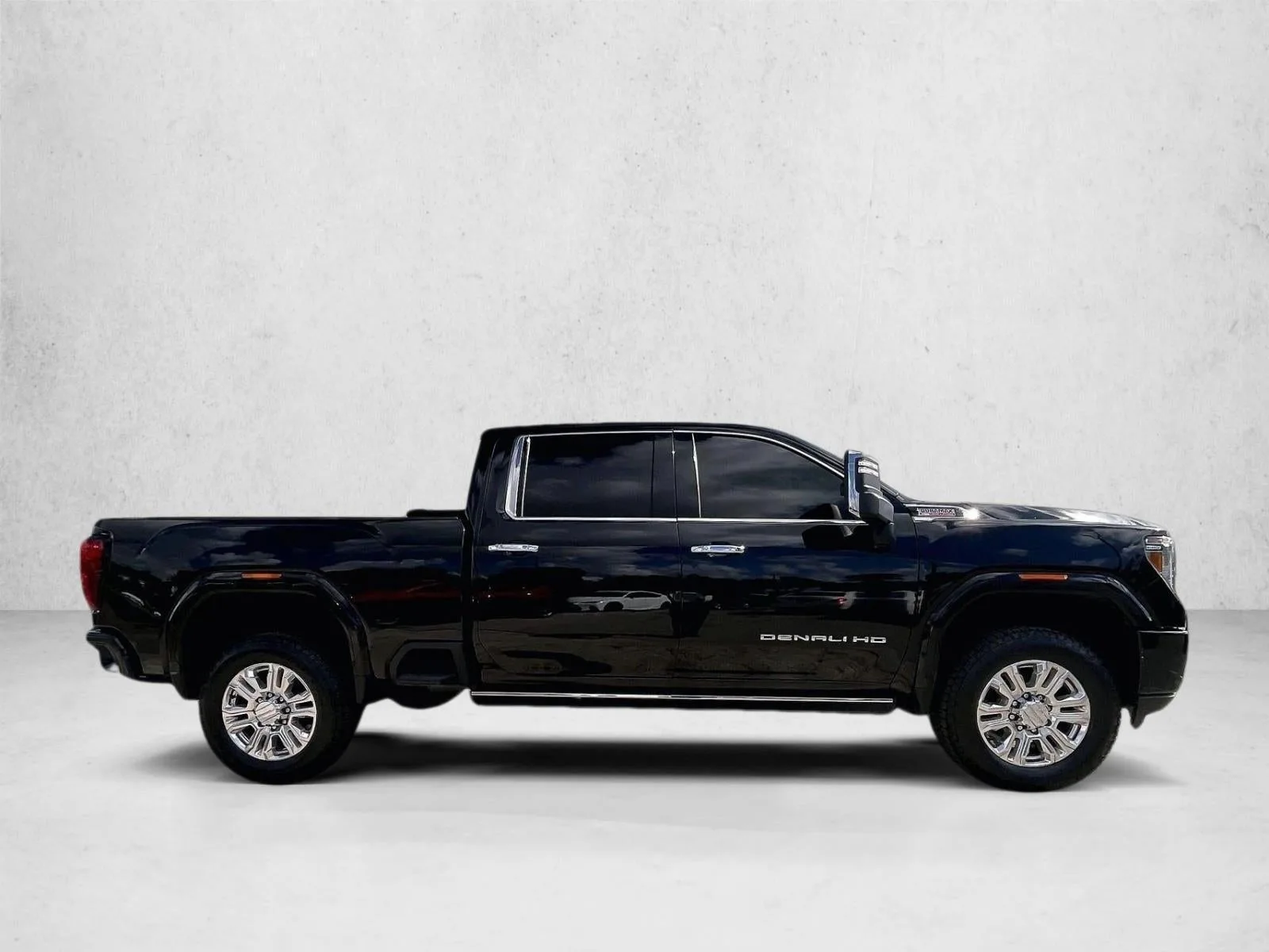 2023 GMC Sierra 2500 HD Denali photo 5