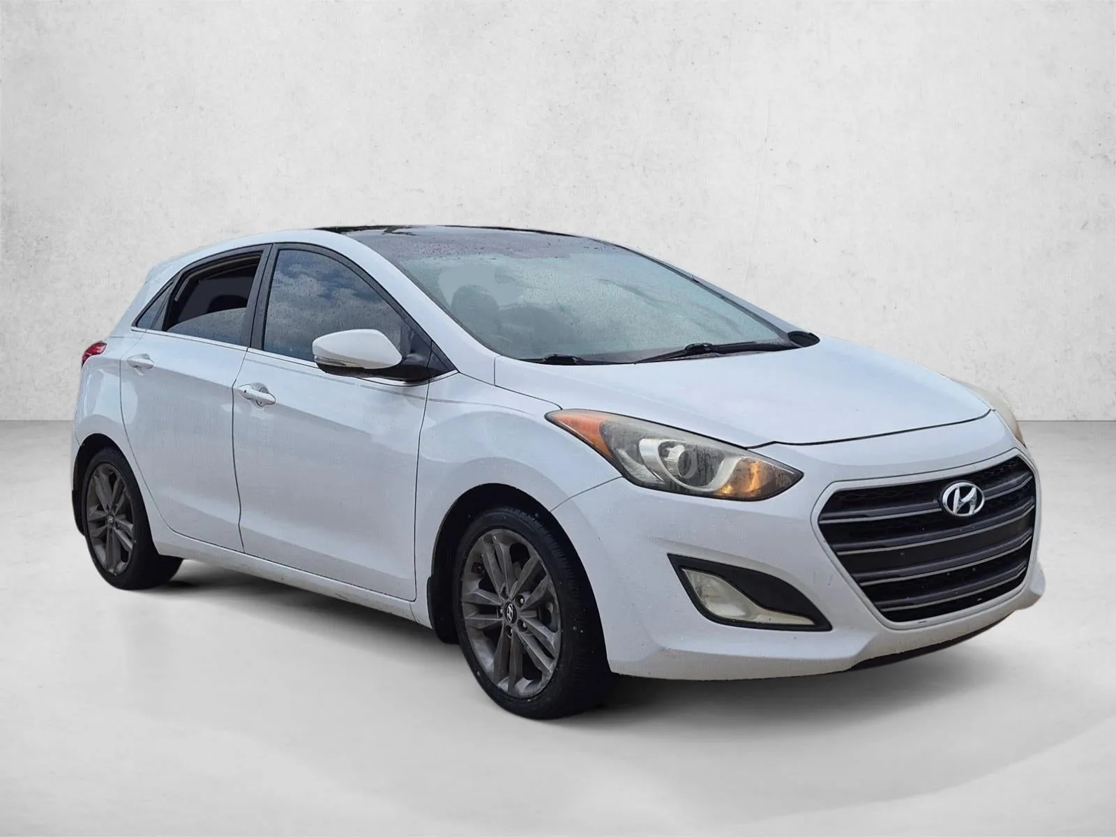 2016 Hyundai ELANTRA GT 5dr HB Auto photo 3