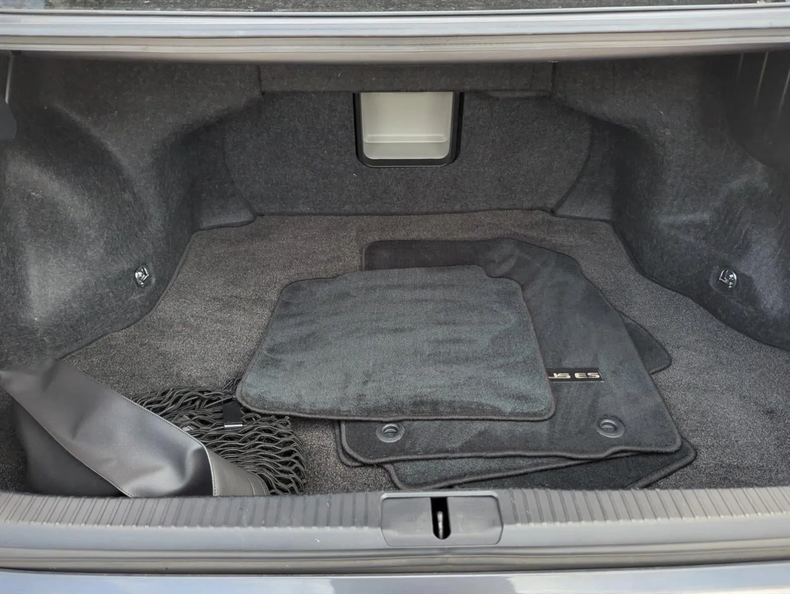 2018 Lexus ES 350 FWD photo 9