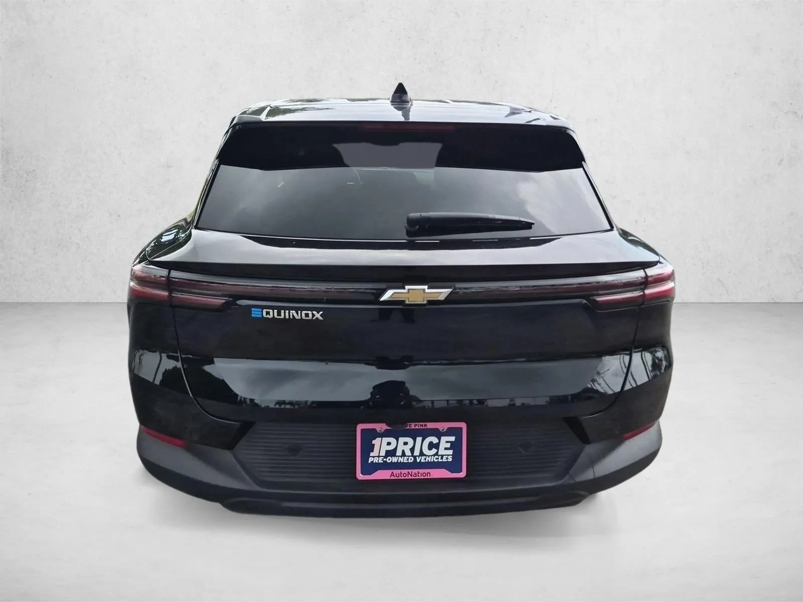 2025 Chevrolet Equinox EV LT photo 7