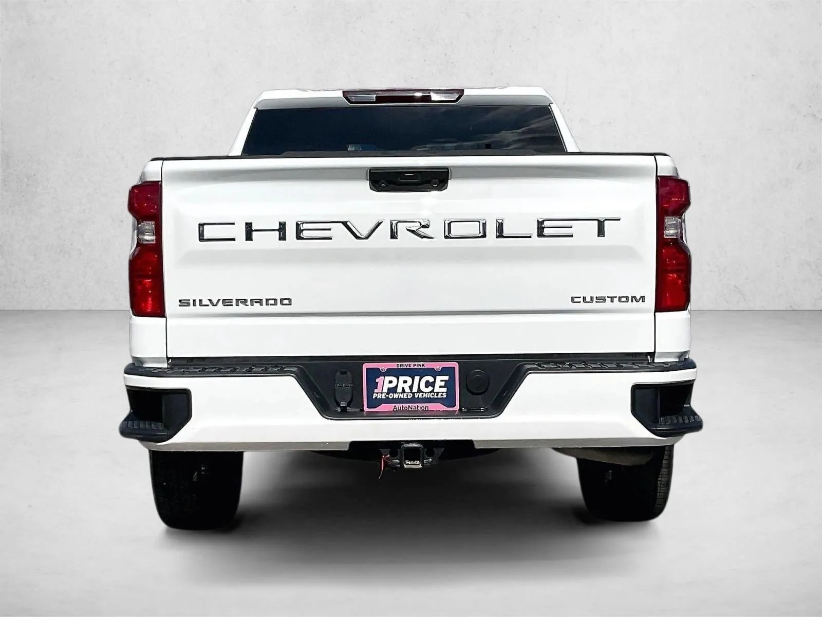 2024 Chevrolet Silverado 1500 Custom photo 4