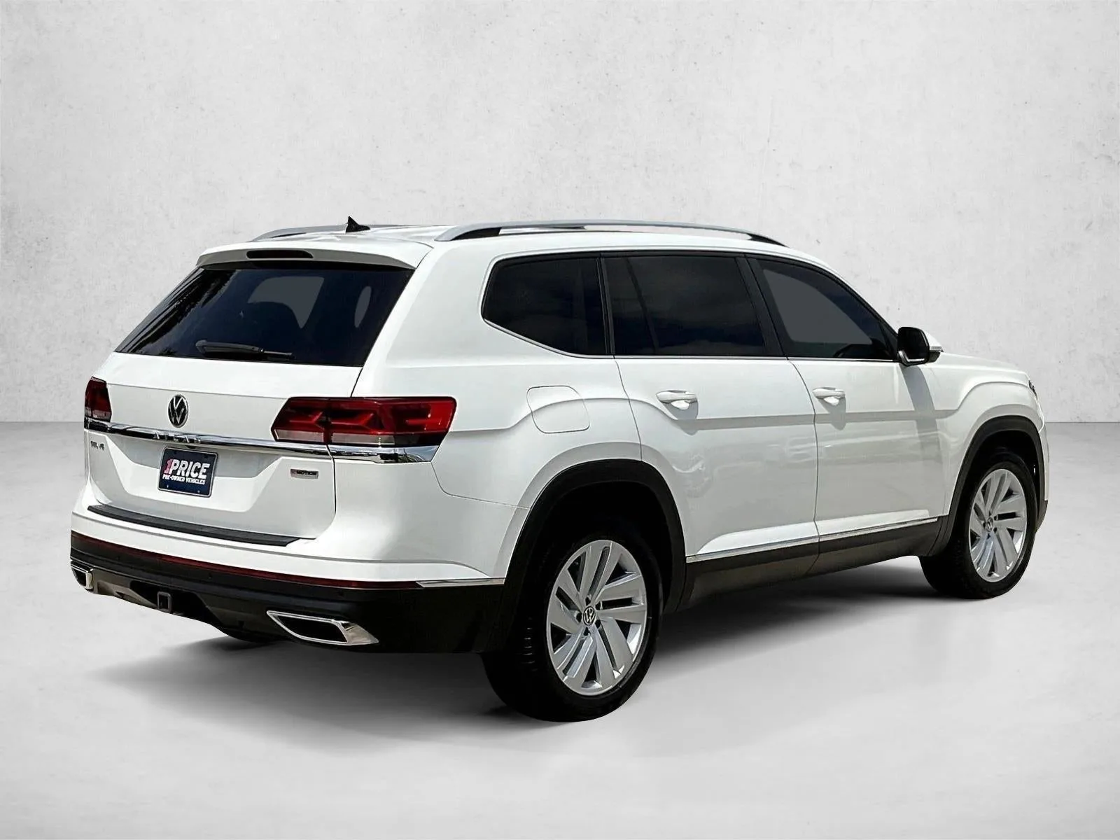2021 Volkswagen Atlas 2021.5 3.6L V6 SEL 4MOTION photo 2