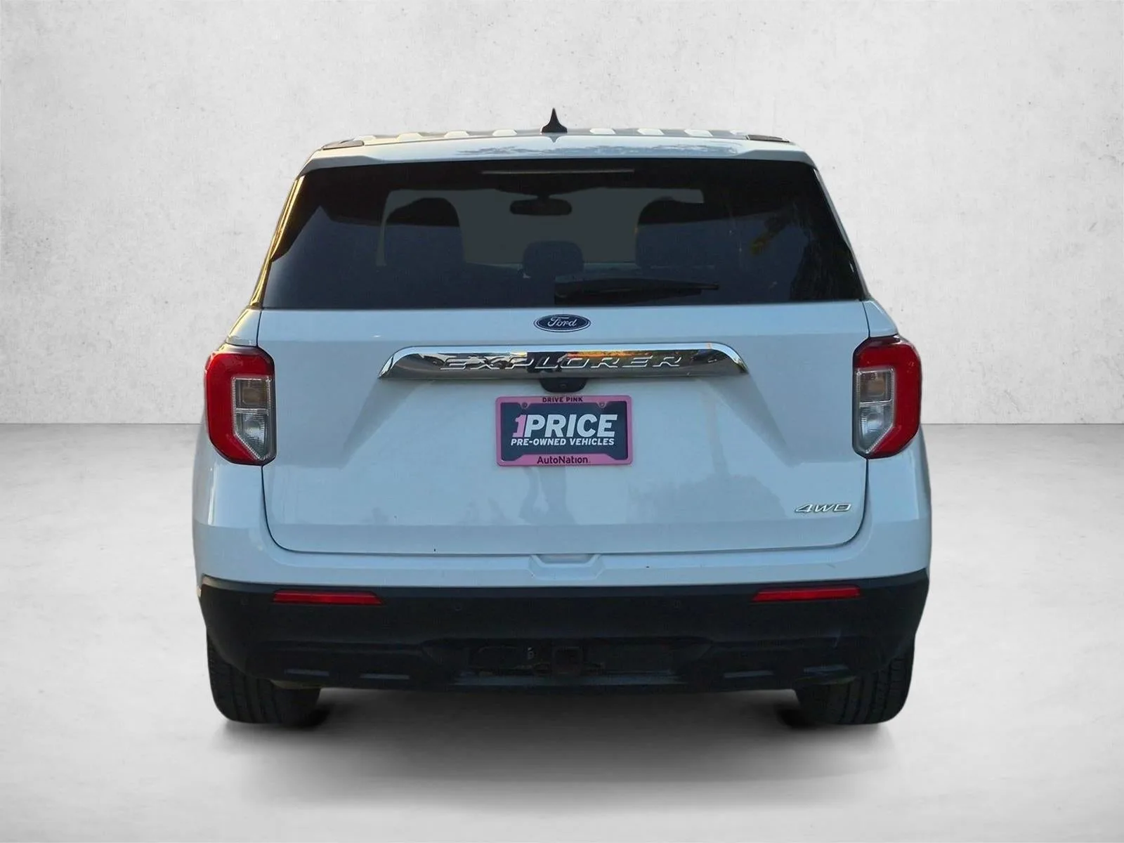 2021 Ford Explorer Base photo 5