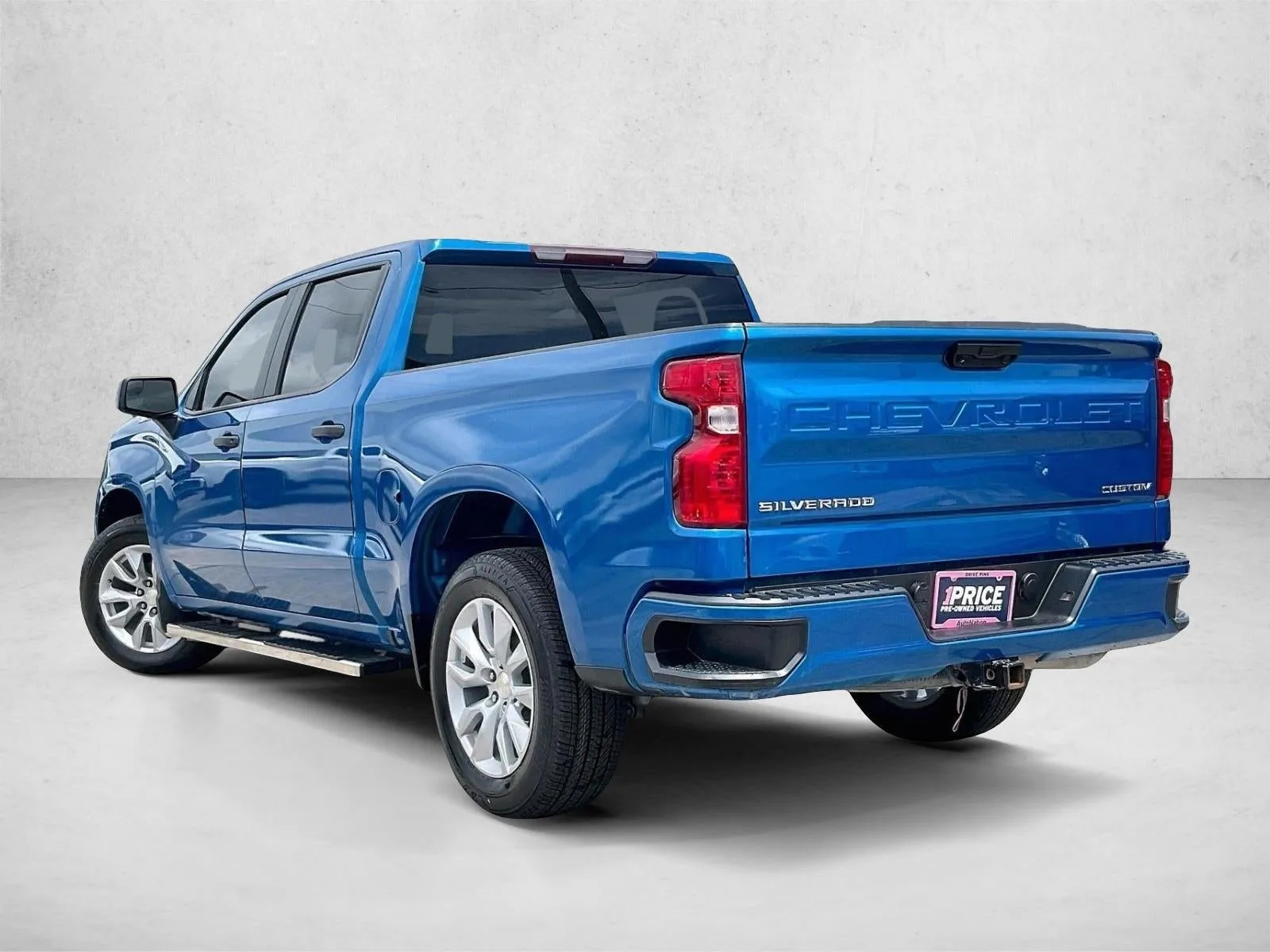 2022 Chevrolet Silverado 1500 Custom photo 12
