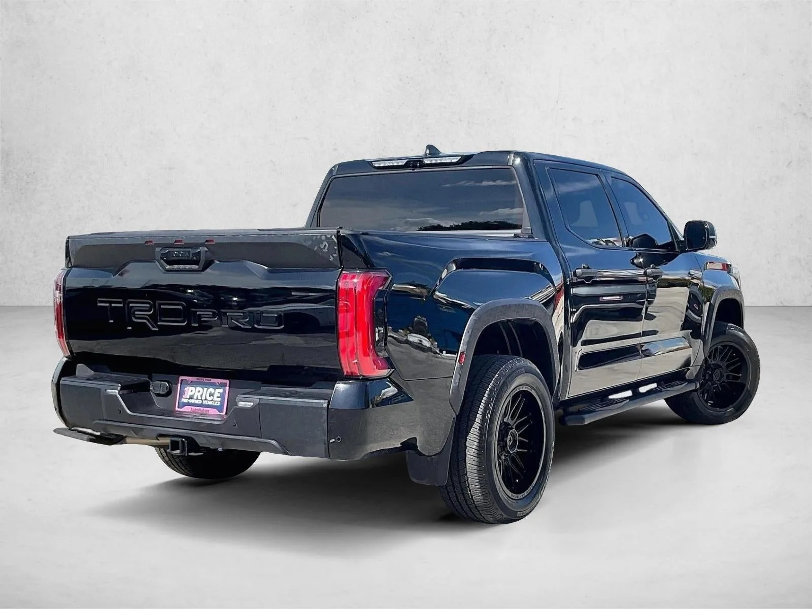 2024 Toyota Tundra Hybrid TRD Pro 4WD photo 2