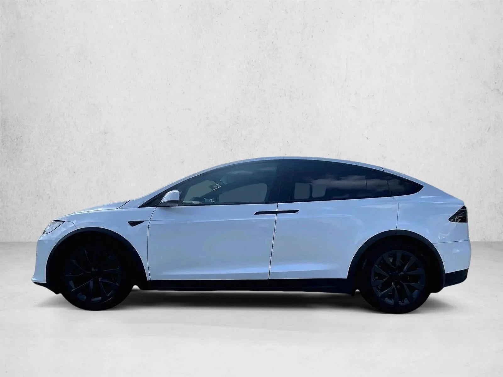 2023 Tesla Model X Base photo 6