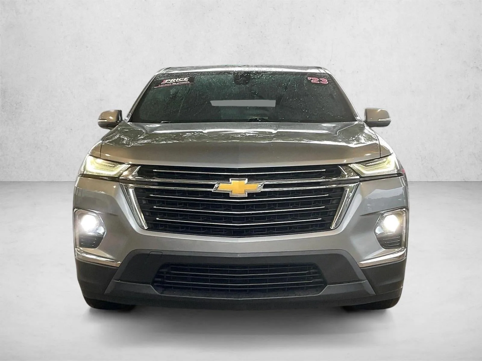 2023 Chevrolet Traverse LT Cloth photo 3