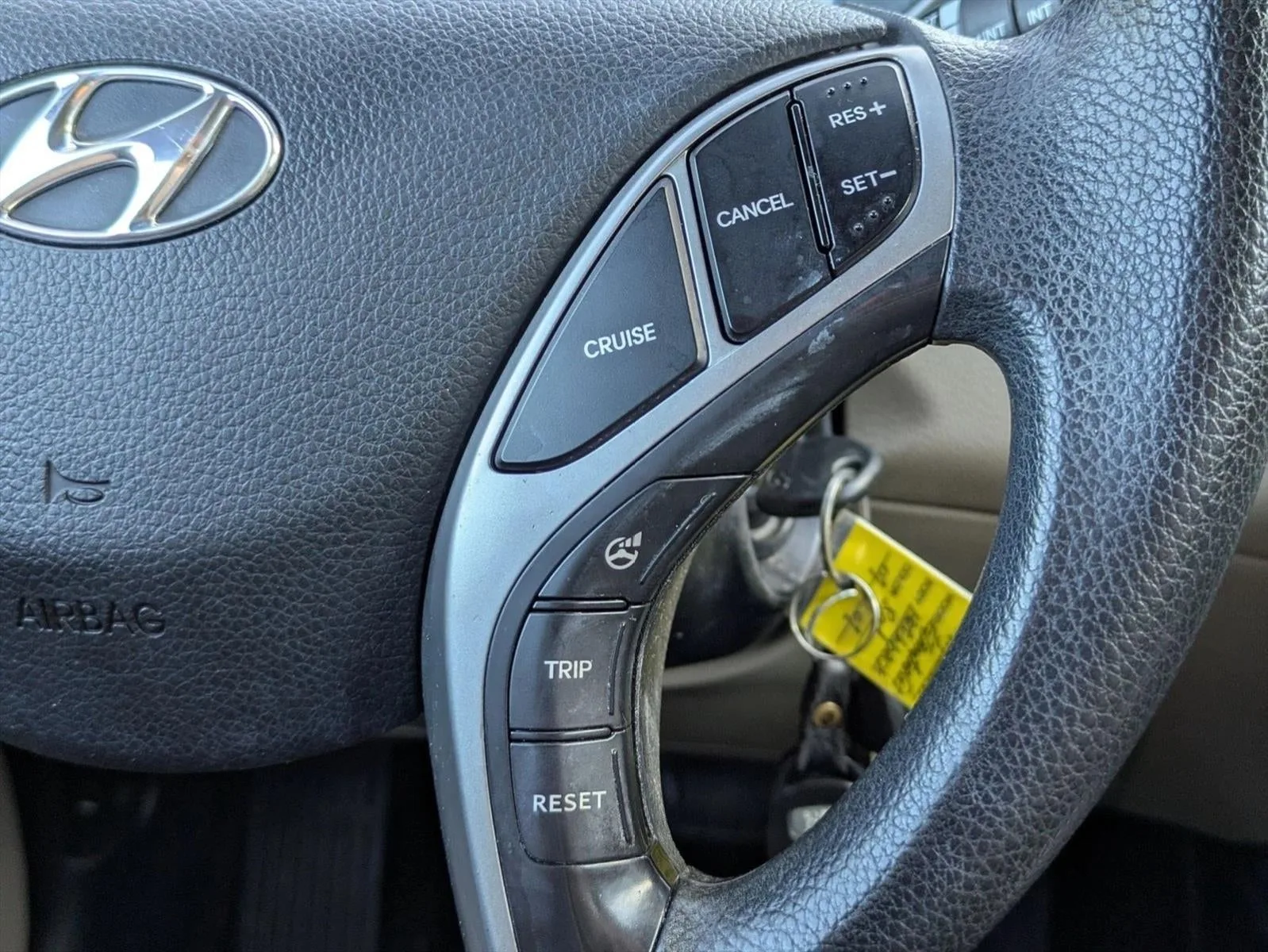 2016 Hyundai ELANTRA GT 5dr HB Auto photo 6
