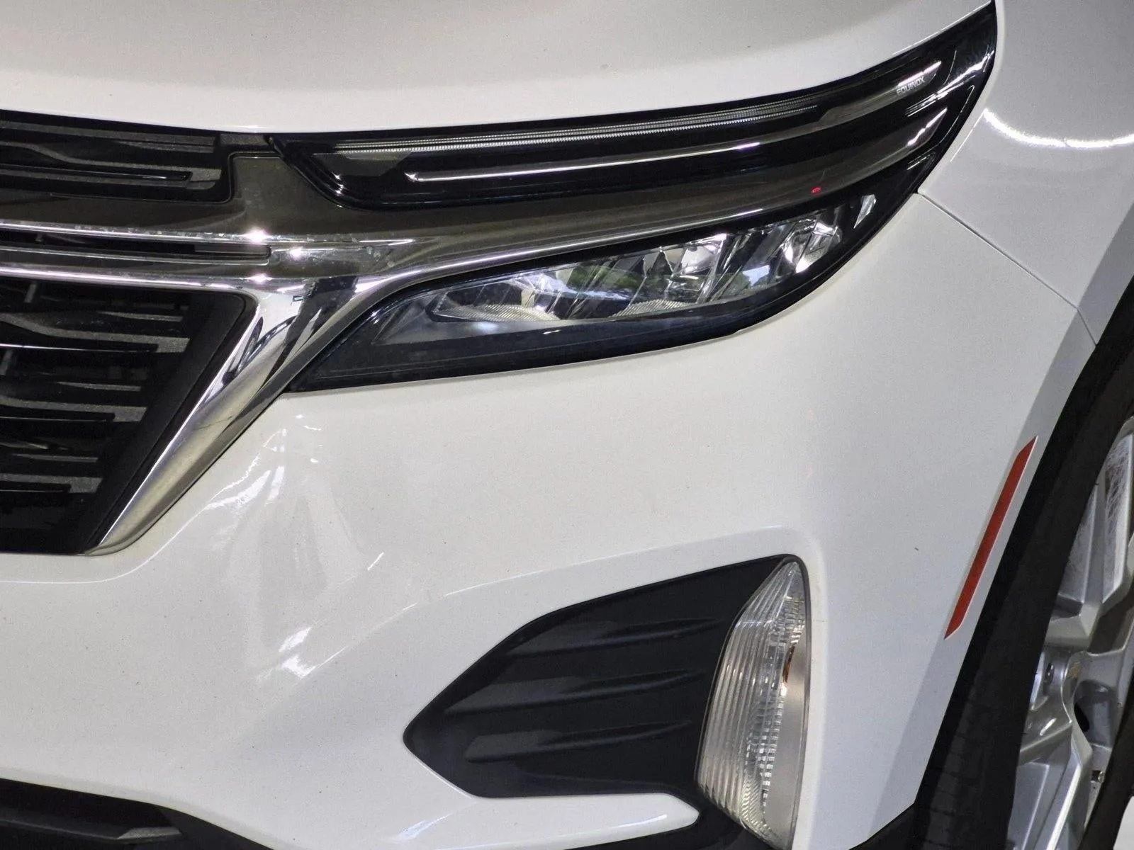 2023 Chevrolet Equinox Base photo 9